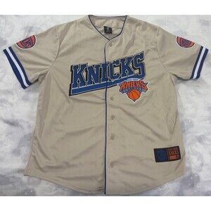 New York Knicks NBA Button Up Baseball Jersey Mens Medium Tan Mesh 46.